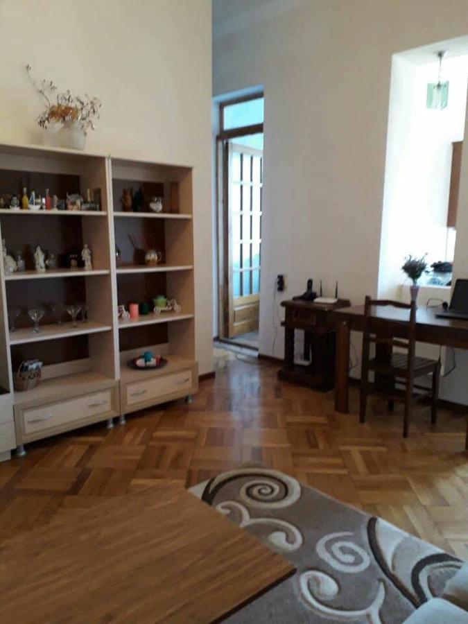 Centr Apartment Kutaisi Luaran gambar